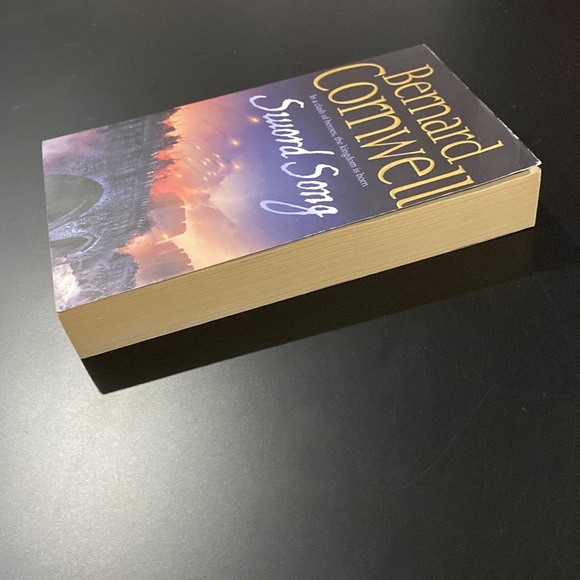 Sword Song by Bernard Cornwell - Paperback Novel - Picture 4 of 6
